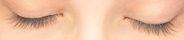 Eyelash enhancer After use